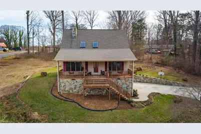 901 Tanglewood Dr Extension, Siler City, NC 27344 - Photo 1