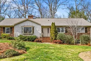 719 Rollingwood Dr, Greensboro, NC 27410 - Photo 1