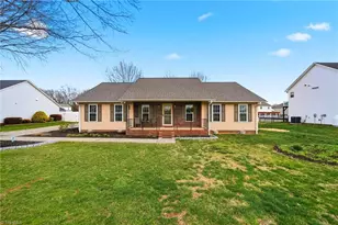 209 Charleston Ridge Dr, Mocksville, NC 27028 - Photo 1