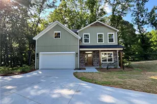 224 Longwood Dr, Winston-Salem, NC 27104 - Photo 1