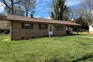 1199 Franklin St, North Wilkesboro, NC 28659 - Photo 1