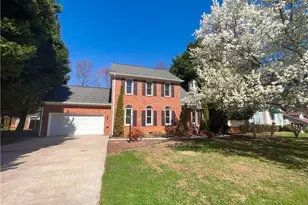 905 Kensal Green Dr, Kernersville, NC 27284 - Photo 1