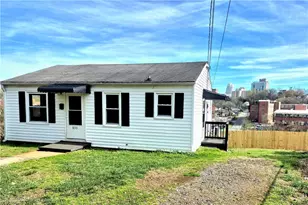 833 Haywood St, Winston-Salem, NC 27105 - Photo 1