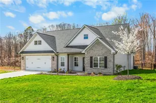 188 Hackamore Trl, Lexington, NC 27295 - Photo 1