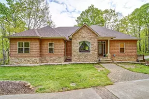 135 Boulder Ridge Dr, Denton, NC 27239 - Photo 1