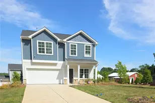 4736 Bell West Dr, Kernersville, NC 27284 - Photo 1