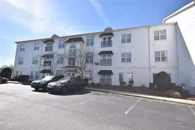 104 Sunset Circle #204, Greensboro, NC 27408 - Photo 1