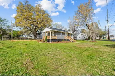 105 Mendota Avenue, Lexington, NC 27292 - Photo 1