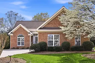 1332 Whitworth Ct, Kernersville, NC 27284 - Photo 1