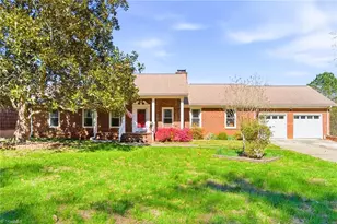 519 Riverside Dr, Burlington, NC 27215 - Photo 1