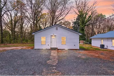 525 Booker T Washington Avenue, Asheboro, NC 27203 - Photo 1