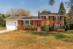 1219 Warwick Dr, Burlington, NC 27215 - Photo 1