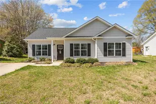 124 Filmore St, Yadkinville, NC 27055 - Photo 1