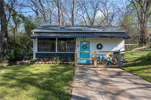 25 Brookline Street E, Winston-Salem, NC 27127 - Photo 1