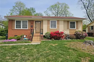 711 Abington Dr, Greensboro, NC 27401 - Photo 1
