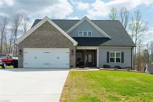 389 Windsor Trl, Lexington, NC 27295 - Photo 1