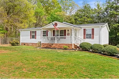 284 Quail Hill Drive, Lexington, NC 27295 - Photo 1