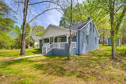 804 Ridge Street, Madison, NC 27025 - Photo 1