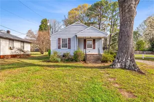 900 W Monroe St, Mayodan, NC 27027 - Photo 1