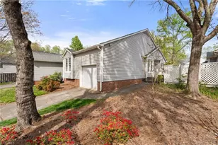 127 Pebble Rdg Ln, Winston-Salem, NC 27104 - Photo 1