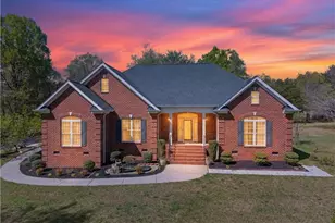 2027 Whites Mill Rd, High Point, NC 27265 - Photo 1