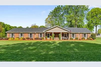 330 Fielding Drive, Kernersville, NC 27284 - Photo 1