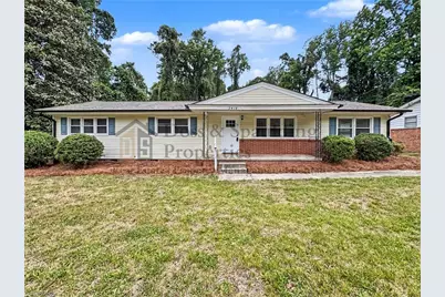 3419 Wilshire Drive, Greensboro, NC 27408 - Photo 1