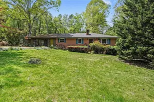 133 Circle Dr, Thomasville, NC 27360 - Photo 1