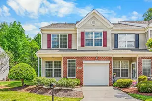 211 Channel Cove Ct, Jamestown, NC 27282 - Photo 1