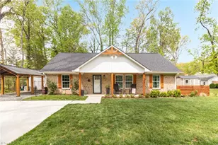 704 Archdale Dr, Lexington, NC 27292 - Photo 1