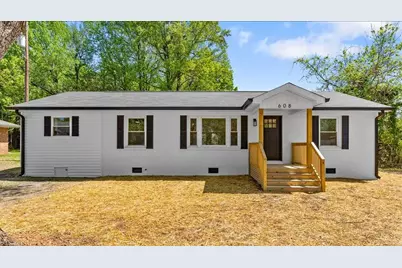 608 Winstead Street, Reidsville, NC 27320 - Photo 1