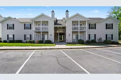 7151 Friendly Avenue #H, Greensboro, NC 27410 - Photo 1