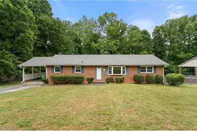 115 Vista Way Drive, Kernersville, NC 27284 - Photo 1
