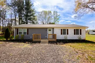 108 Sparrow Rd, Eden, NC 27288 - Photo 1