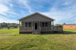 314 E Kime Ave, Liberty, NC 27298 - Photo 1