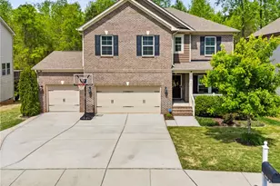 946 Longleaf Pine Pl, Mebane, NC 27302 - Photo 1