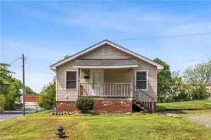112 S Raleigh St, Greensboro, NC 27401 - Photo 1