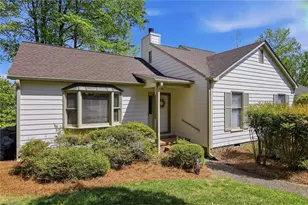 907 Chatfield Dr, Jamestown, NC 27282 - Photo 1