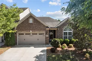 2710 Kingsbury Ct, Burlington, NC 27215 - Photo 1