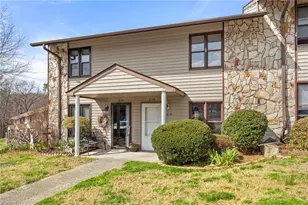 1019 Cedar Pl Ct, Winston-Salem, NC 27107 - Photo 1