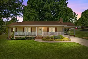 116 Raper Cir, Lexington, NC 27295 - Photo 1