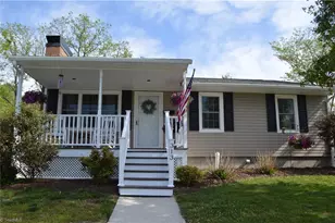 313 Hunter Dr, Mount Airy, NC 27030 - Photo 1