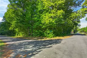 4414 Matthews Ln, Greensboro, NC 27405 - Photo 1