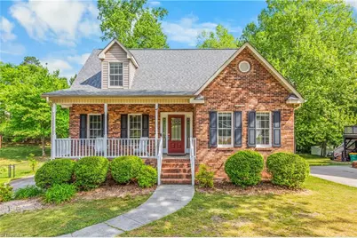 6721 Fairwood Court, Clemmons, NC 27012 - Photo 1