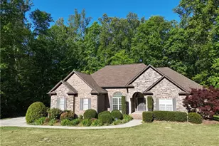 5338 Mckinney Ct, Walkertown, NC 27051 - Photo 1