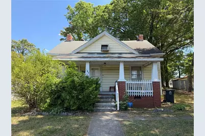 705 S Ohenry Boulevard, Greensboro, NC 27401 - Photo 1