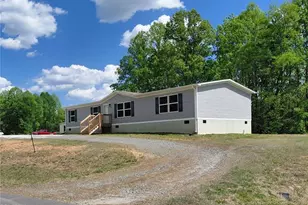 127 Ring Pl Rd, Mount Airy, NC 27030 - Photo 1