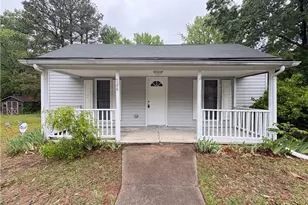 728 Davis St, Eden, NC 27288 - Photo 1
