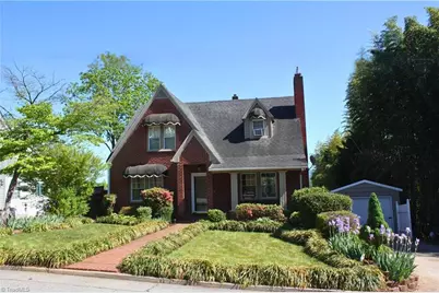 905 F Street, North Wilkesboro, NC 28659 - Photo 1