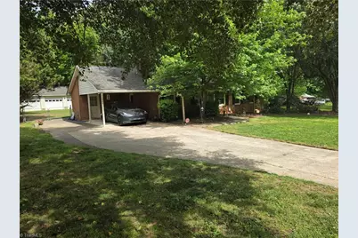 2945 Kecoughtan Road, Pfafftown, NC 27040 - Photo 1